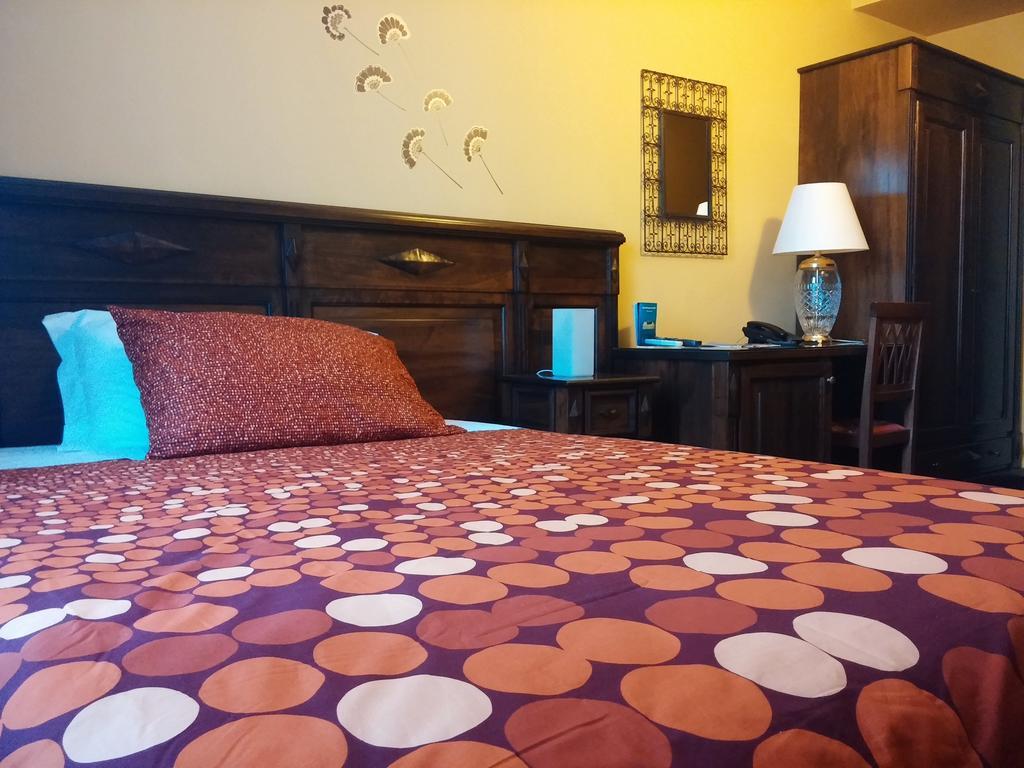 Hotel Damian Park Hotel Delle Magnolie Trofarello Quarto foto
